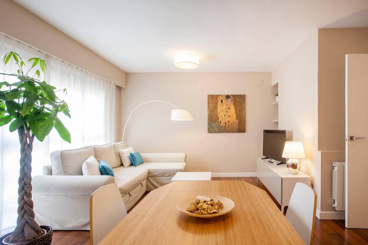 Hi Valencia Apartments - Jorge Juan Luaran gambar